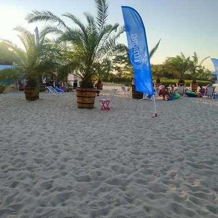 Rare 3br 2 Bath Cacao Sleeps 8 * Sunny Beach