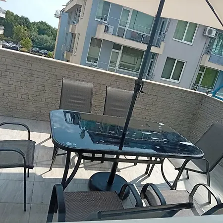 Rare 3br 2 Bath Cacao Sleeps 8 * Sunny Beach